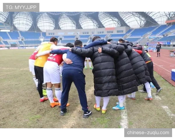 上海赛更达橘橙球员陈申吉小角度破门 展现个人能力